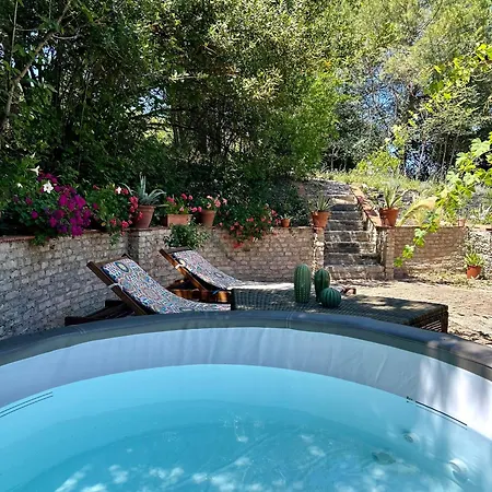 Casal Camillo Guest house Case Selva Grande